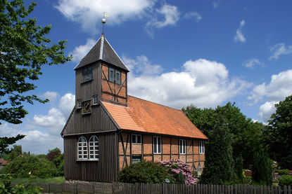 St.-Anna-Kirche in Niendorf - Copyright: Manfred Maronde